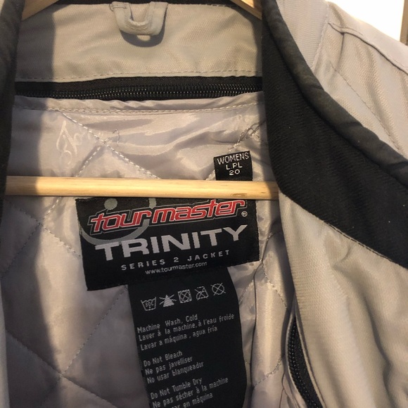 Women’s plus size motorcycle jacket - Picture 3 of 7